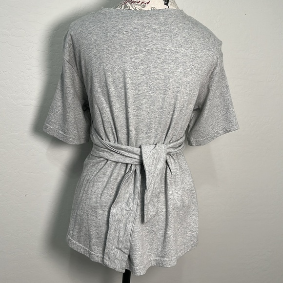 Open Edit Wrap Top - Picture 5 of 8